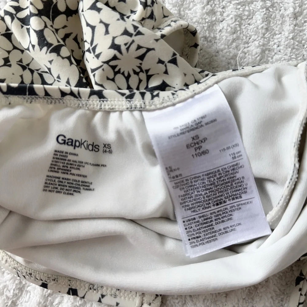 GAP Black and White One Piece Swimsuit